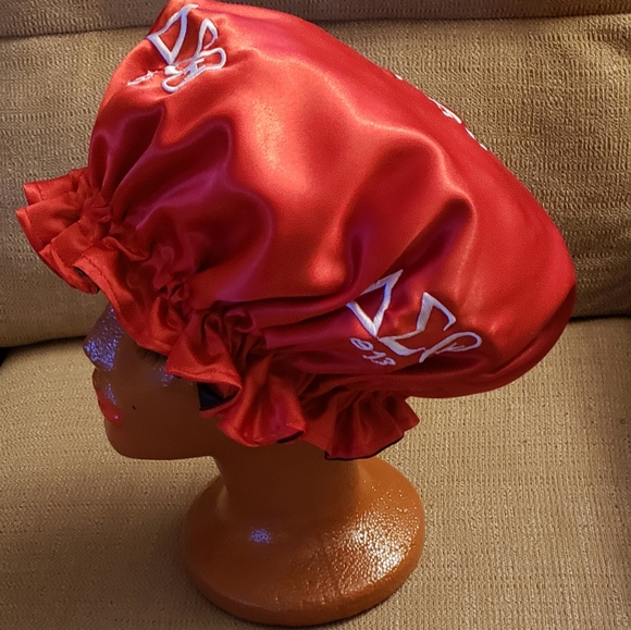 Delta Sigma Theta inspired Satin hair bonnets - Picture 4 of 4
